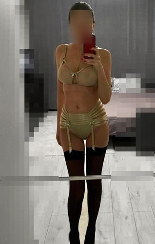 снять проститутку недорого