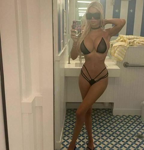 где снять проститутку