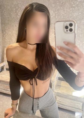 где снять праститутку